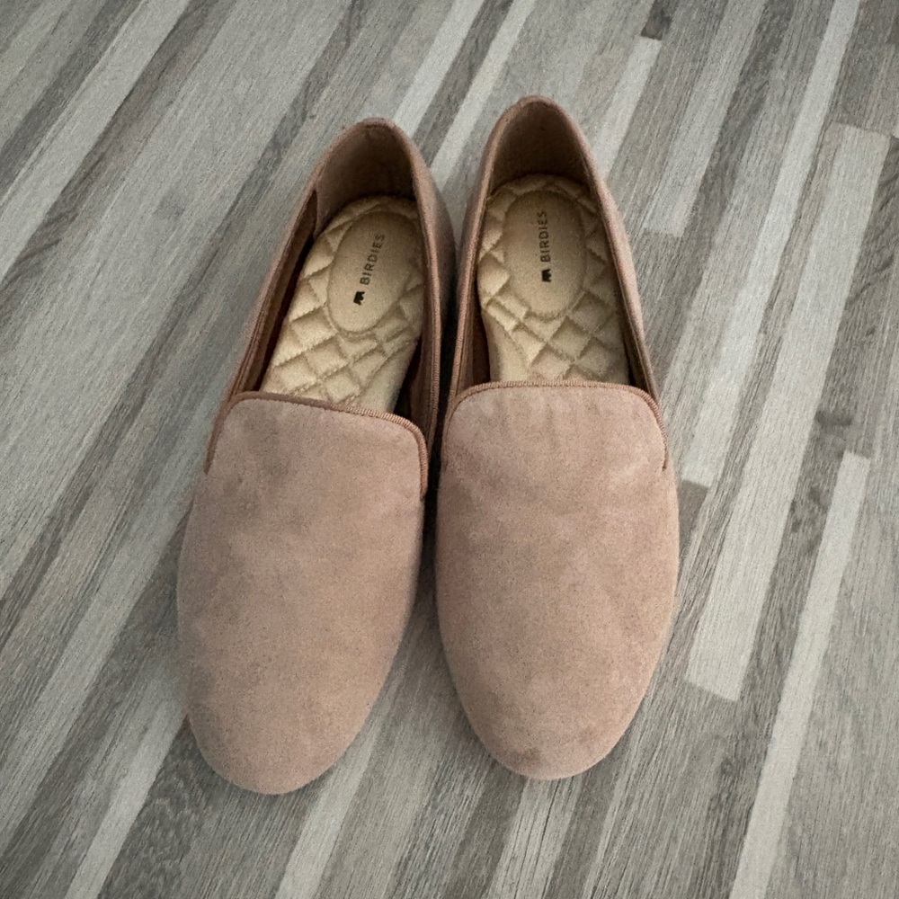Unused Birdies Beige Suede Slip-Ons size 8w